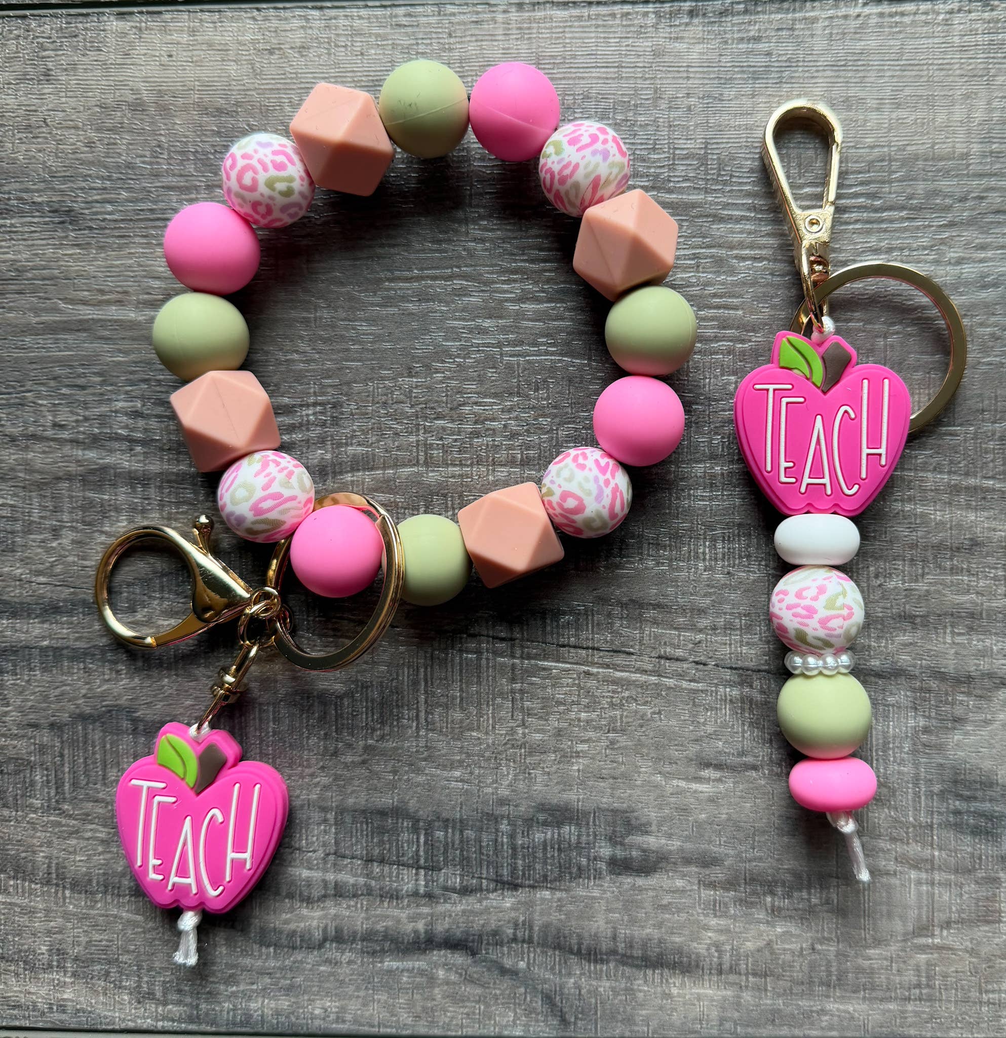 JILLIAN INK LLC - Wholesale Keychain - Women's - Pretty Pink Apple Colorful Teacher Keychain4