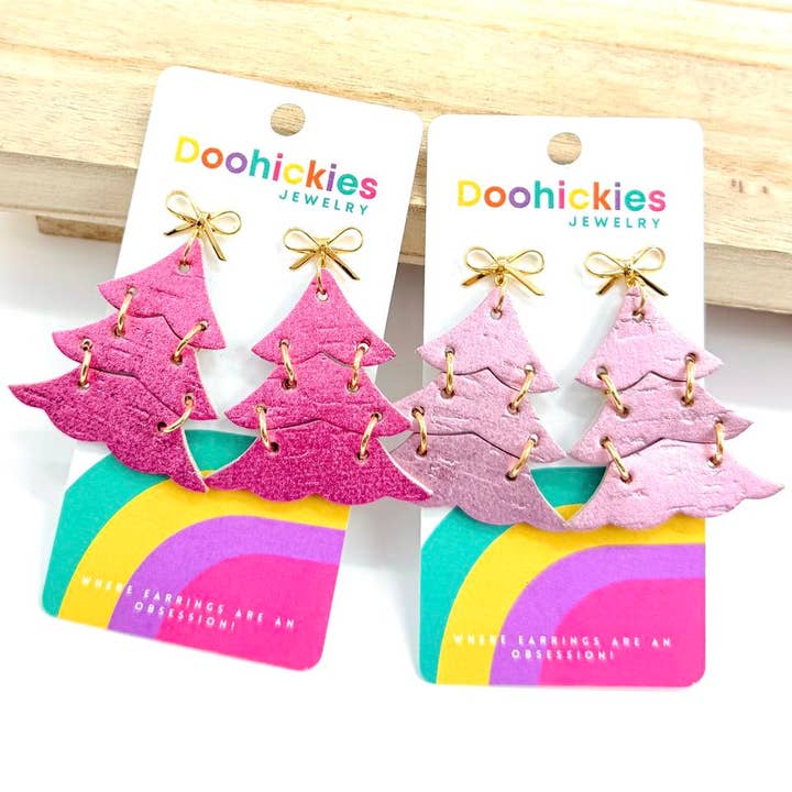 Nyans av Rosa Glittrande Julgransörhänge Kollektion för wholesale av Doohickies