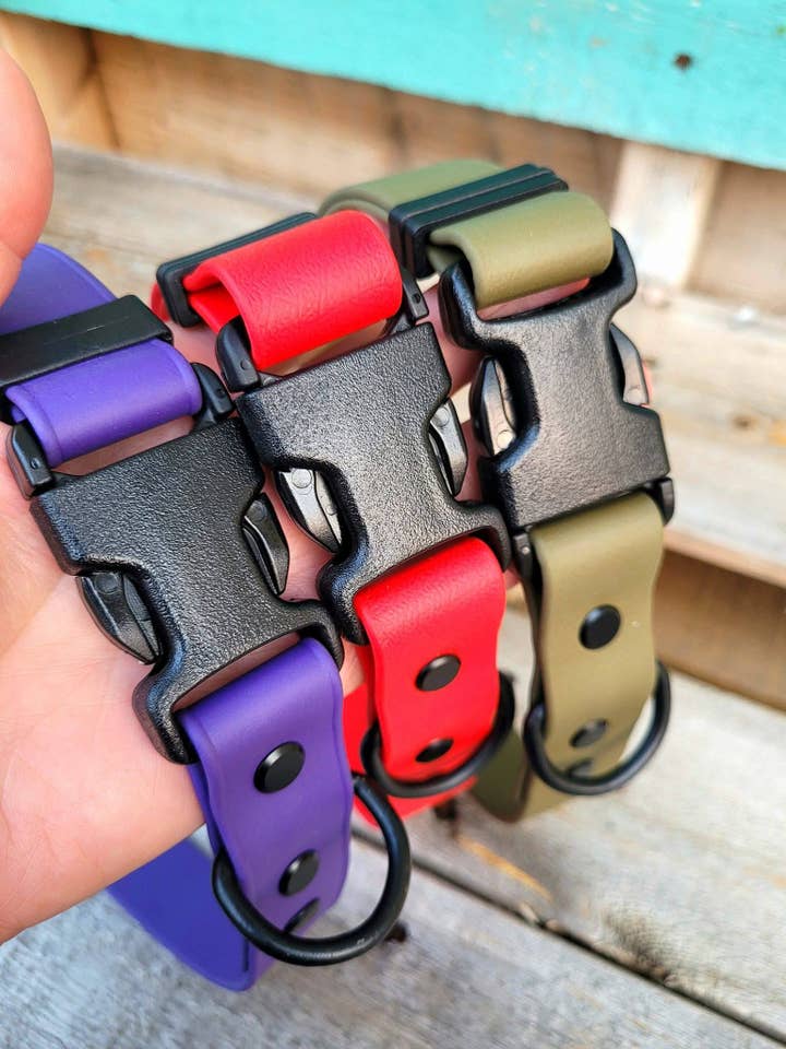 Adjustable dog collar/BioThane/handmade/Medium 13.5-19" for wholesale by Cain's Collars