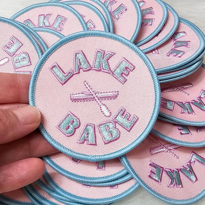 Scratch Decor - Wholesale Patch - 'Lake Babe' Boat Embroidery Iron On Patch