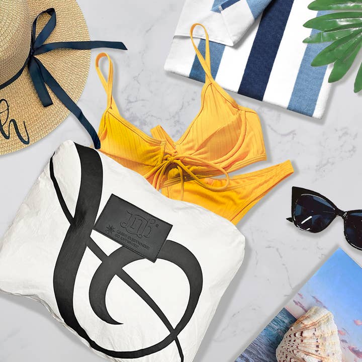 JNBFASHION.COM - Wholesale Pouch - Women's - 100% Coated Tyvek Material G Clef Design Beach Pouch13