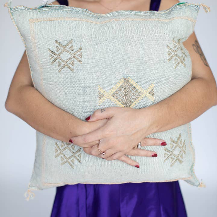 Voyage - Wholesale Throw Pillow Cover - Moroccan Cactus Silk Pillow Covers2