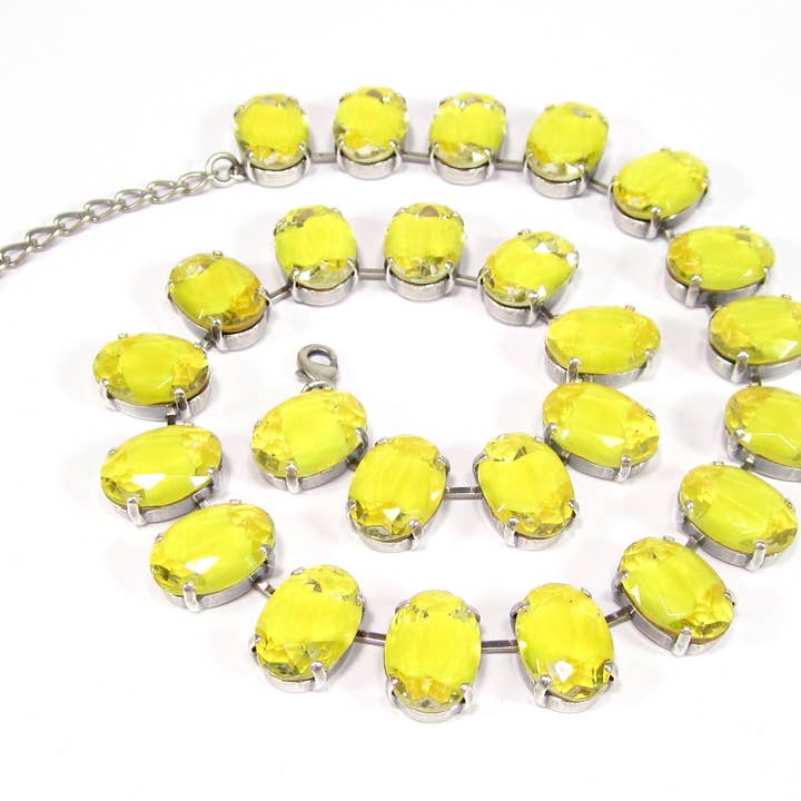 Vintage Yellow Glass Stones Necklace 1960s for wholesale by SoHo Schmuckmanufaktur