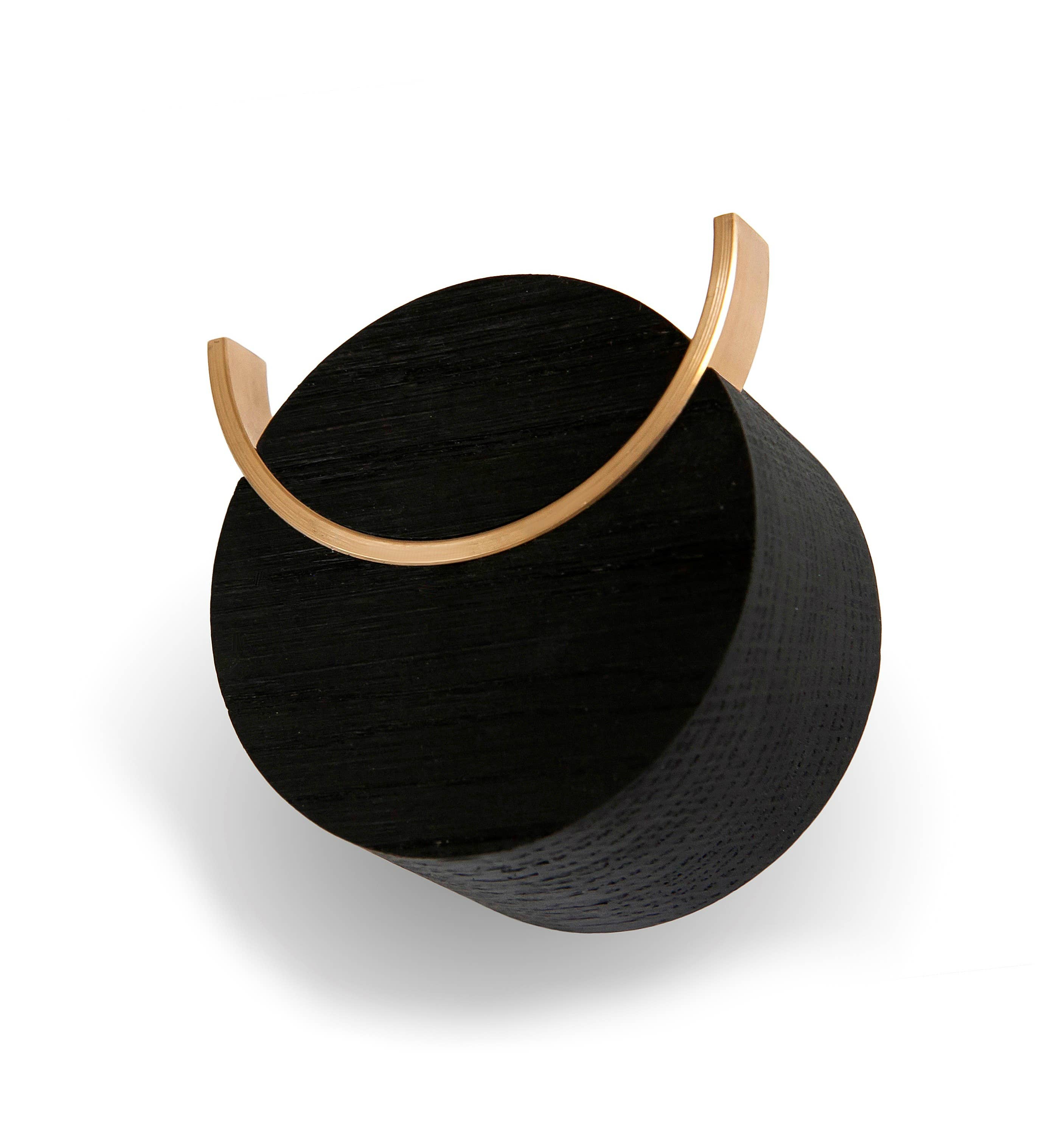 NAMUOS – Engroshandel Vægkrog – Sort væghåndtag DEER - Messing og sortmalet træ, 2 størrelser1