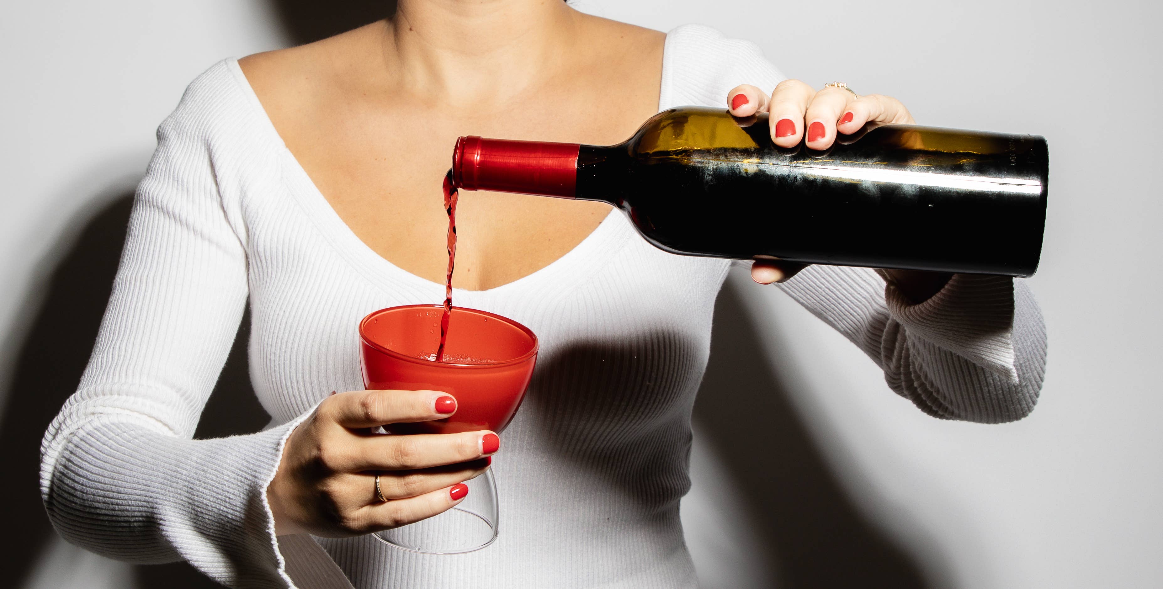 Vella & Co. by Vellabox – Großhandel Kerze im Glas / gefüllte Kerze – Red Blend – 6oz wein-inspirierte Sojakerze im wiederverwendbaren Glas3