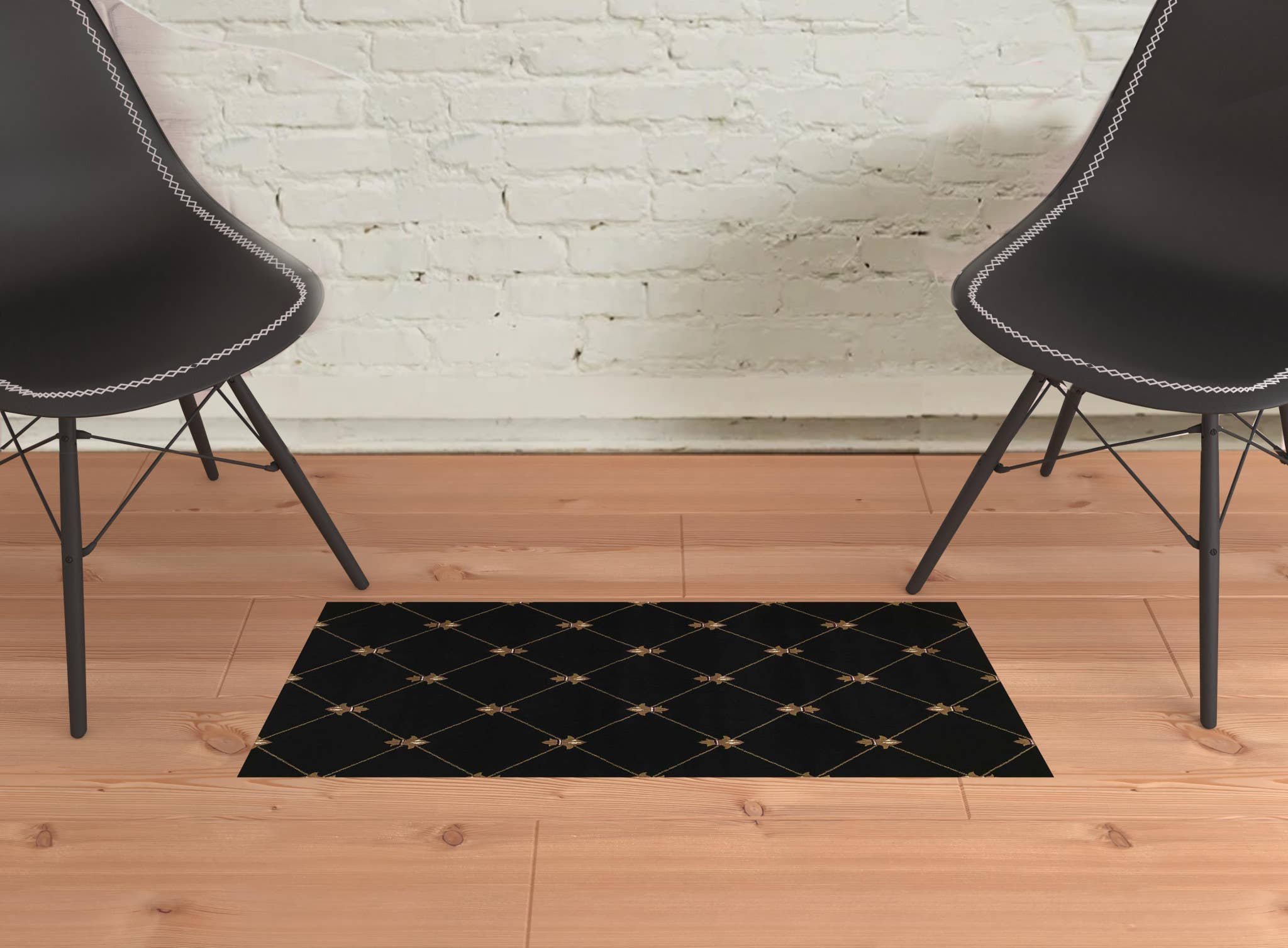 HomeRoots - Wholesale Area Rug - 2'X3' Black Machine Woven Fleur De Lis Indoor Accent Rug1