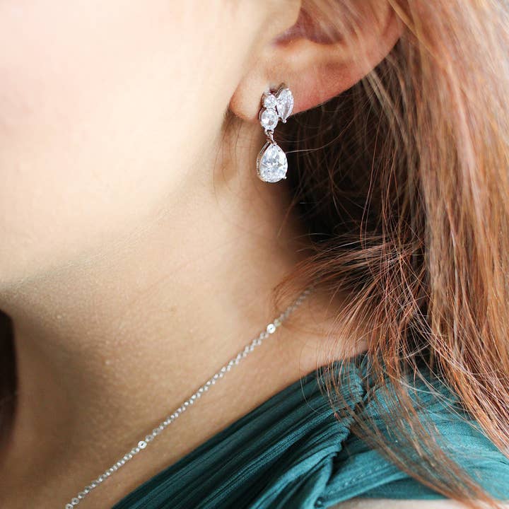Copper Lane Gift Co. – wholesale Dangle earrings – Poppy Earrings