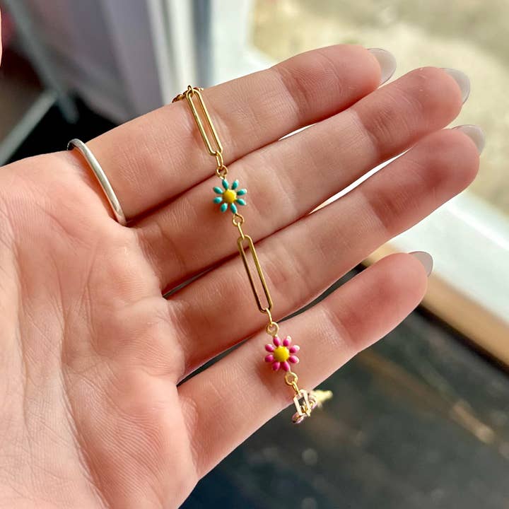 Chaîne Fleur pour la vente par Southern N Savvy