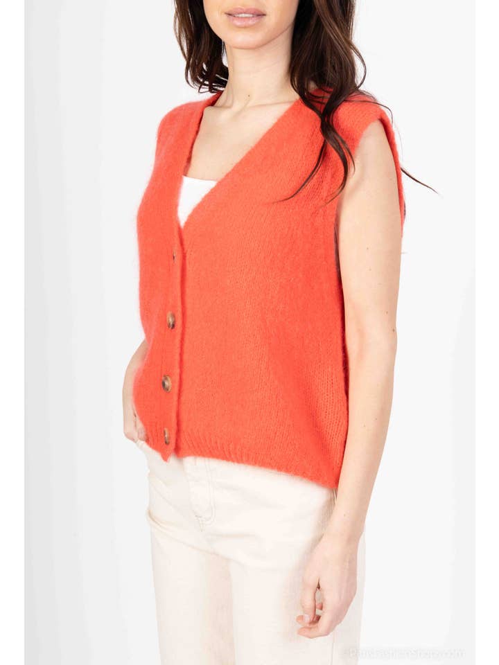 LINEN & COTTON HOUSE - Wholesale Sweater Vest - Women's - Sleeveless sweater with buttons 507118