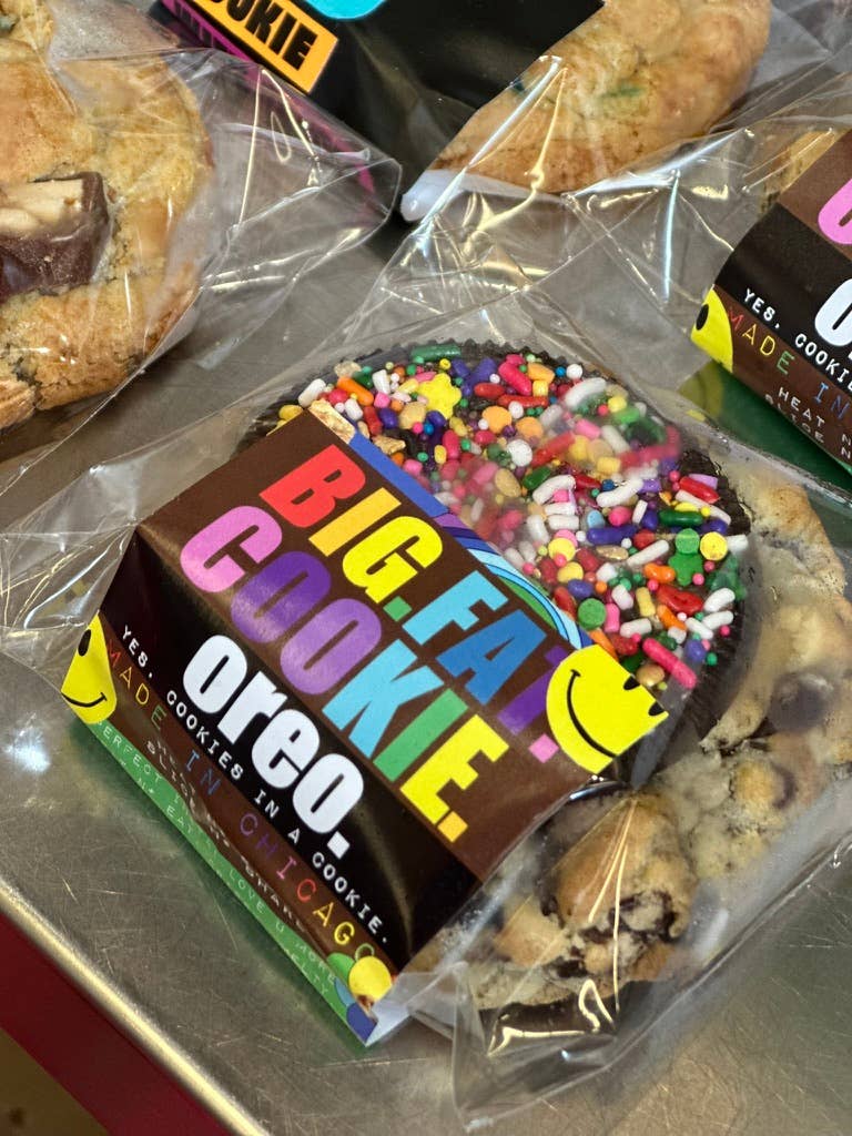 big fat cookie, llc - Wholesale Cookie - Oreo+ seasonal sprinkle Big Oreo top.1