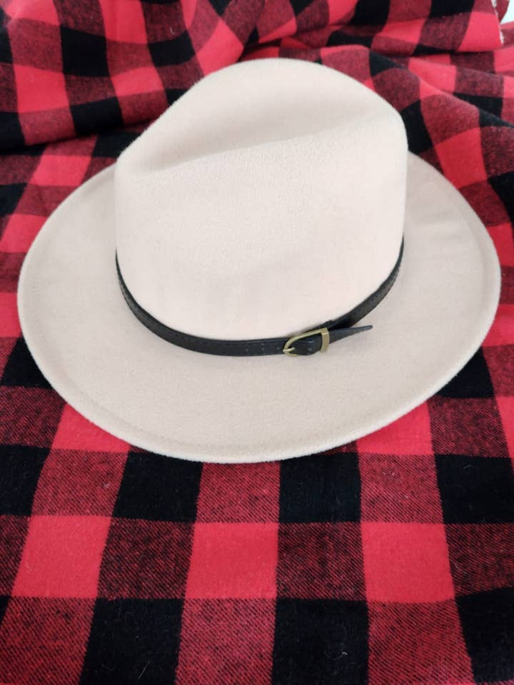 CHELSEA BEIGE FEDORA HATT för wholesale av Minnirella