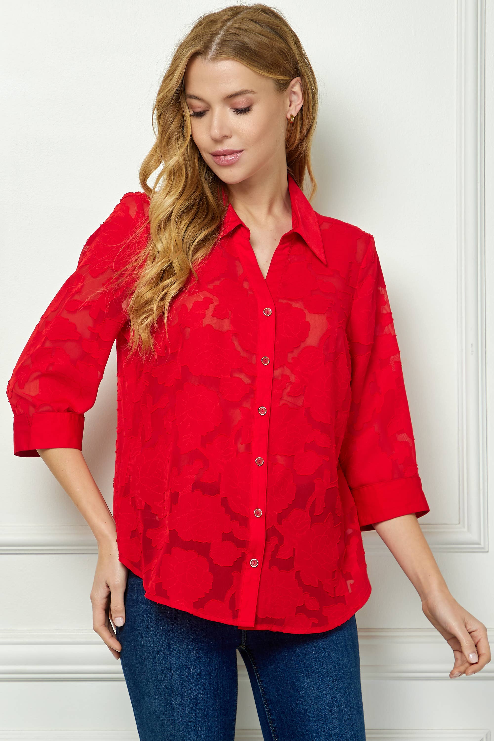 Winslow Collection - Vente Chemise à col boutonné – femme - CHEMISE À MANCHES LONGUES TEXTURÉE FLORALE TRANSPARENTE G2214B1C943