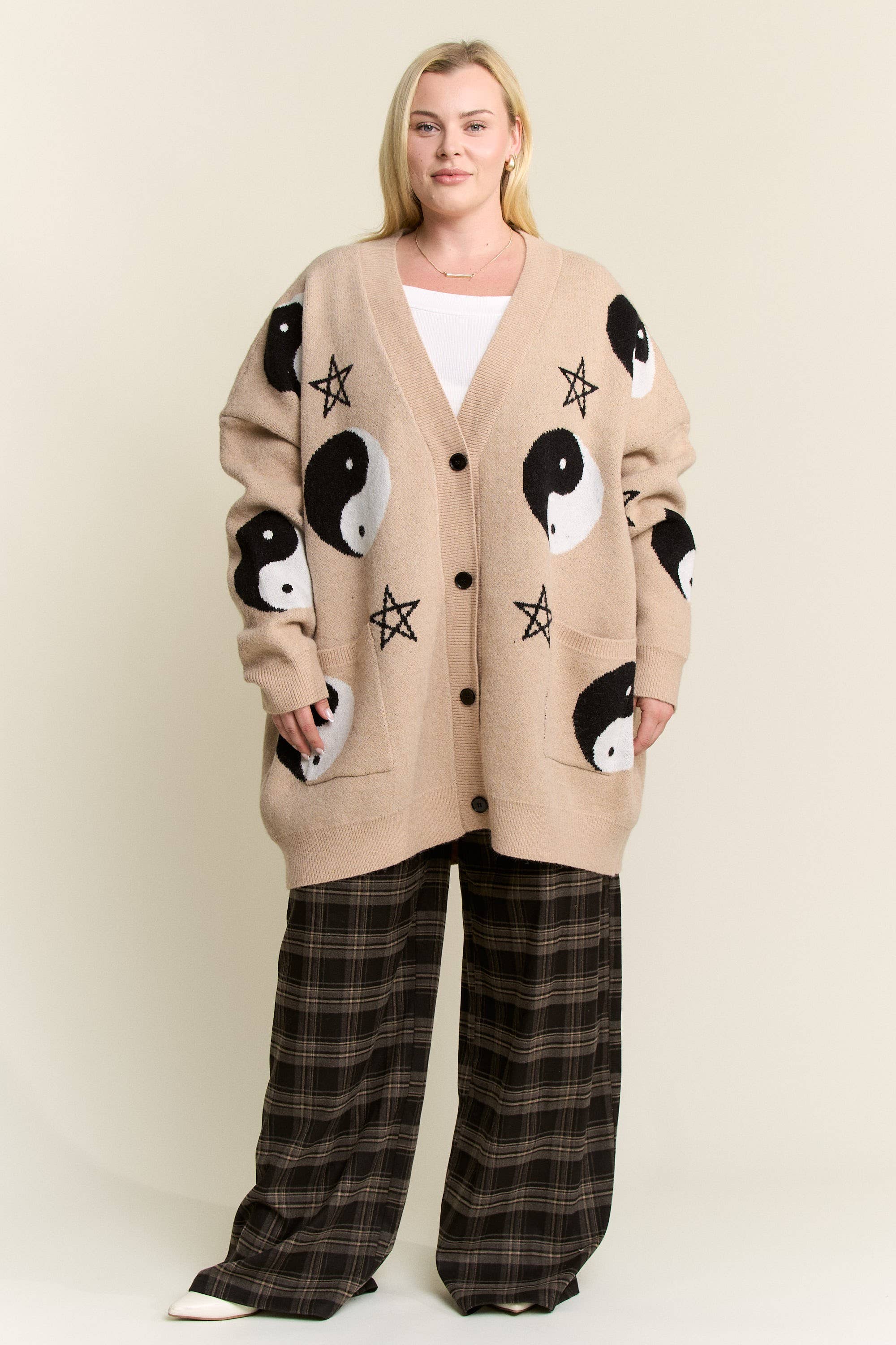 JADE BY JANE PLUS - Wholesale Cardigan - Women's - Yin Yang Star Knit Cardigan (Plus size)