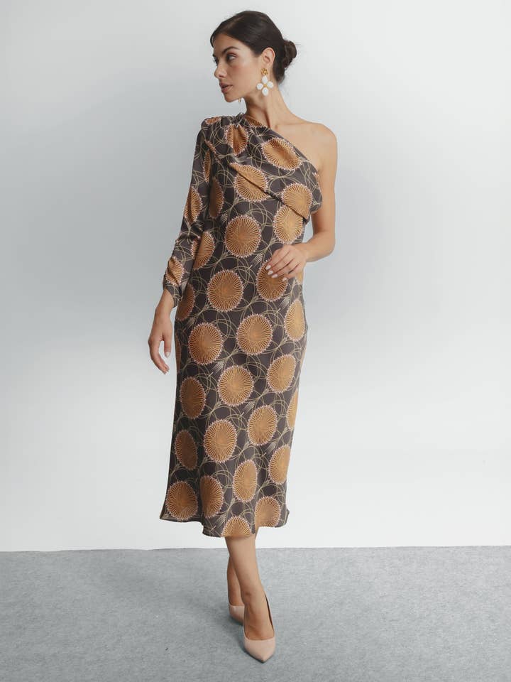 Asymmetrisk Midi Kjole Siena for engroshandel hos Dolores Promesas