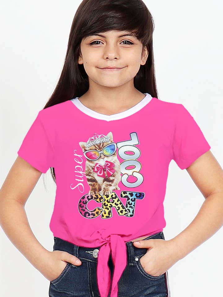 GKT-19-1503A-549 Pige V-hals Grafisk T-shirt m/ Cool Cat for engroshandel hos Cutie Patootie Clothing