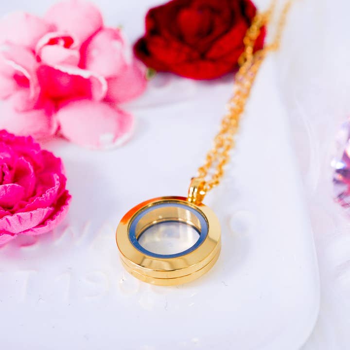 Luxury Locket Necklace | Gold for wholesale by ForeverWick Candle Co
