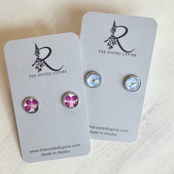 The Rooted Lupine – Großhandel Ohrstecker – Ohrstecker mit Fireweed-Motiv2
