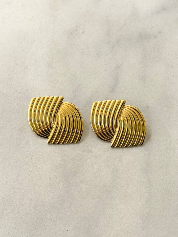 Vienna Twist Vintage Look Earrings for wholesale by Cassette Barcelona