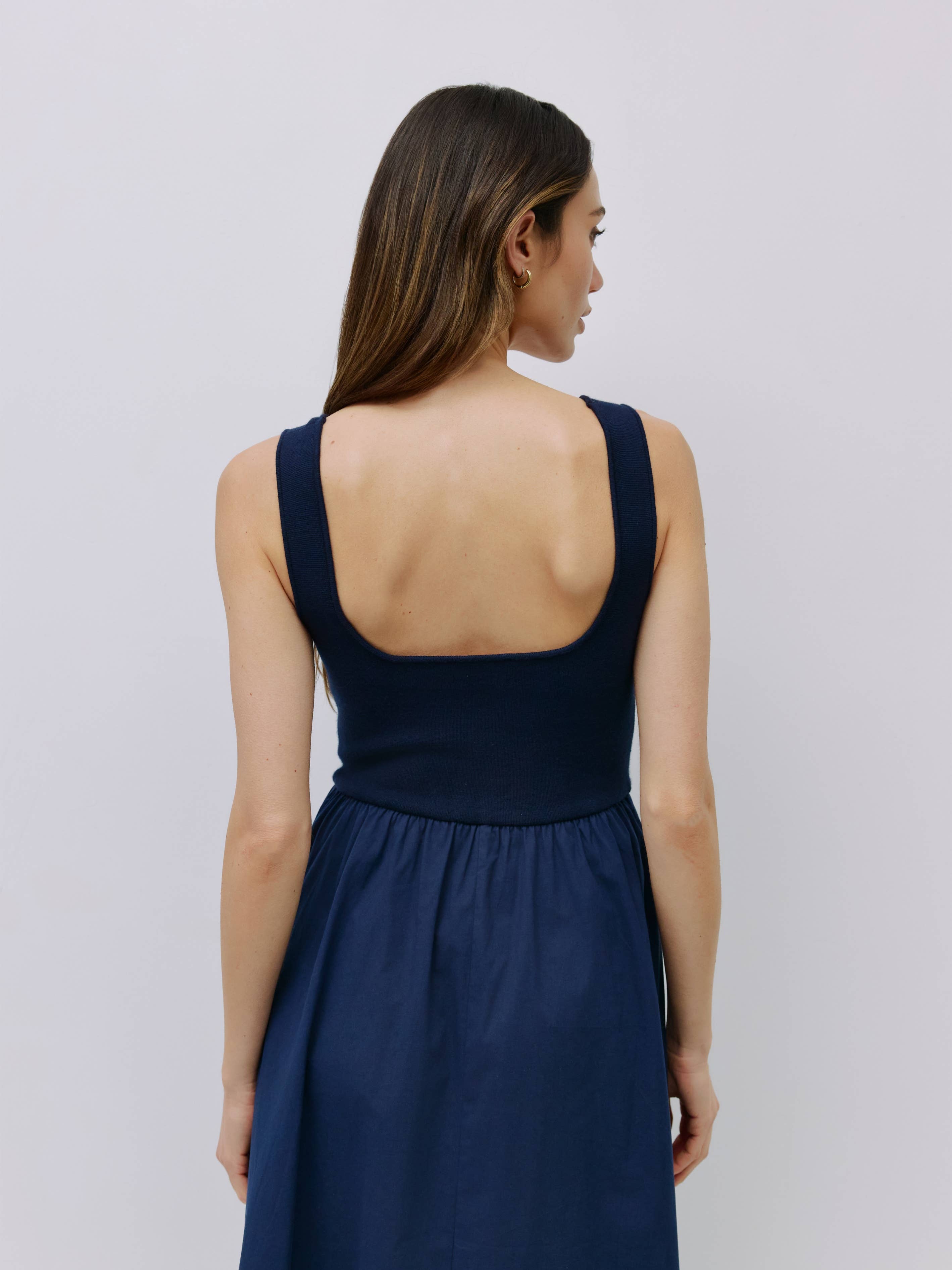 MOD REF - Vendita all'ingrosso Vestito - Donna - The Lucinda Dress | Abito lungo senza maniche con tasche25