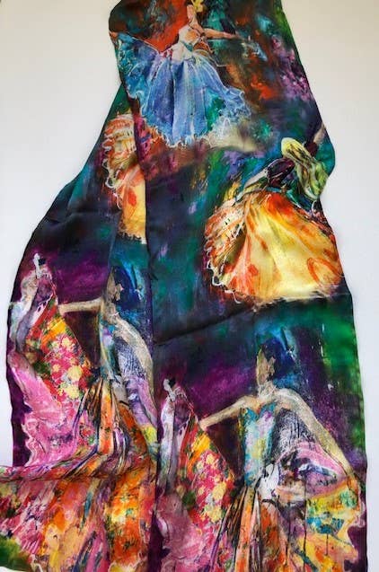 NINA J - Vente Écharpe – femme - Joyous Mouvements Écharpe en Soie (un hommage aux femmes du monde entier)2