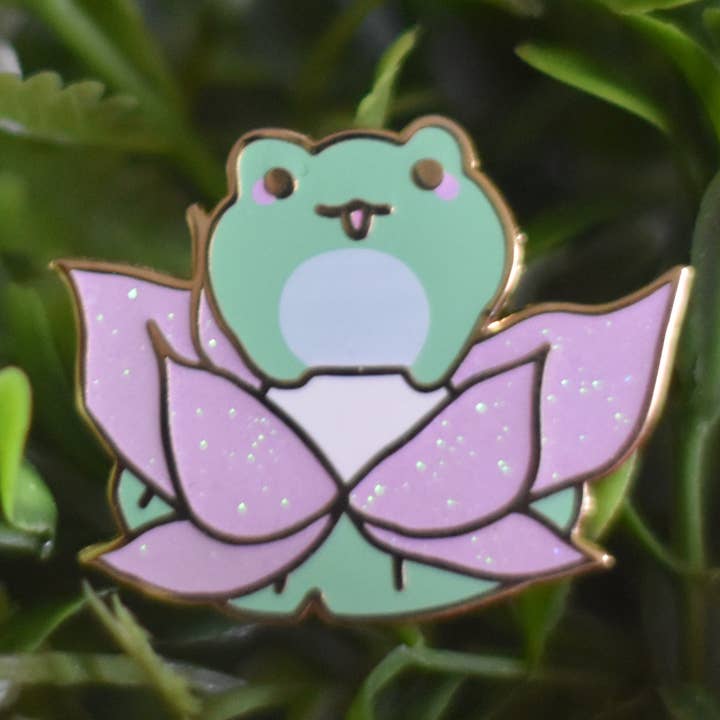 Froggy Glitter Pin for wholesale by Bibipins
