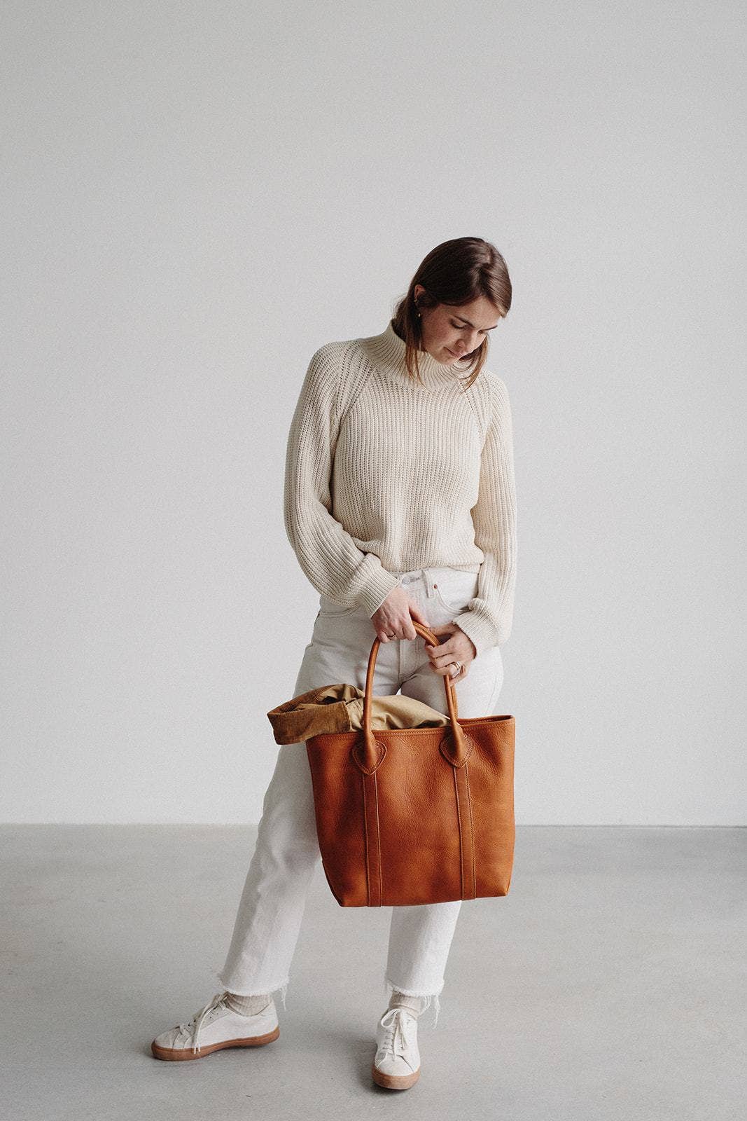 FORESTBOUND - Wholesale Tote Bag - Women's - Leather Passenger Tote4