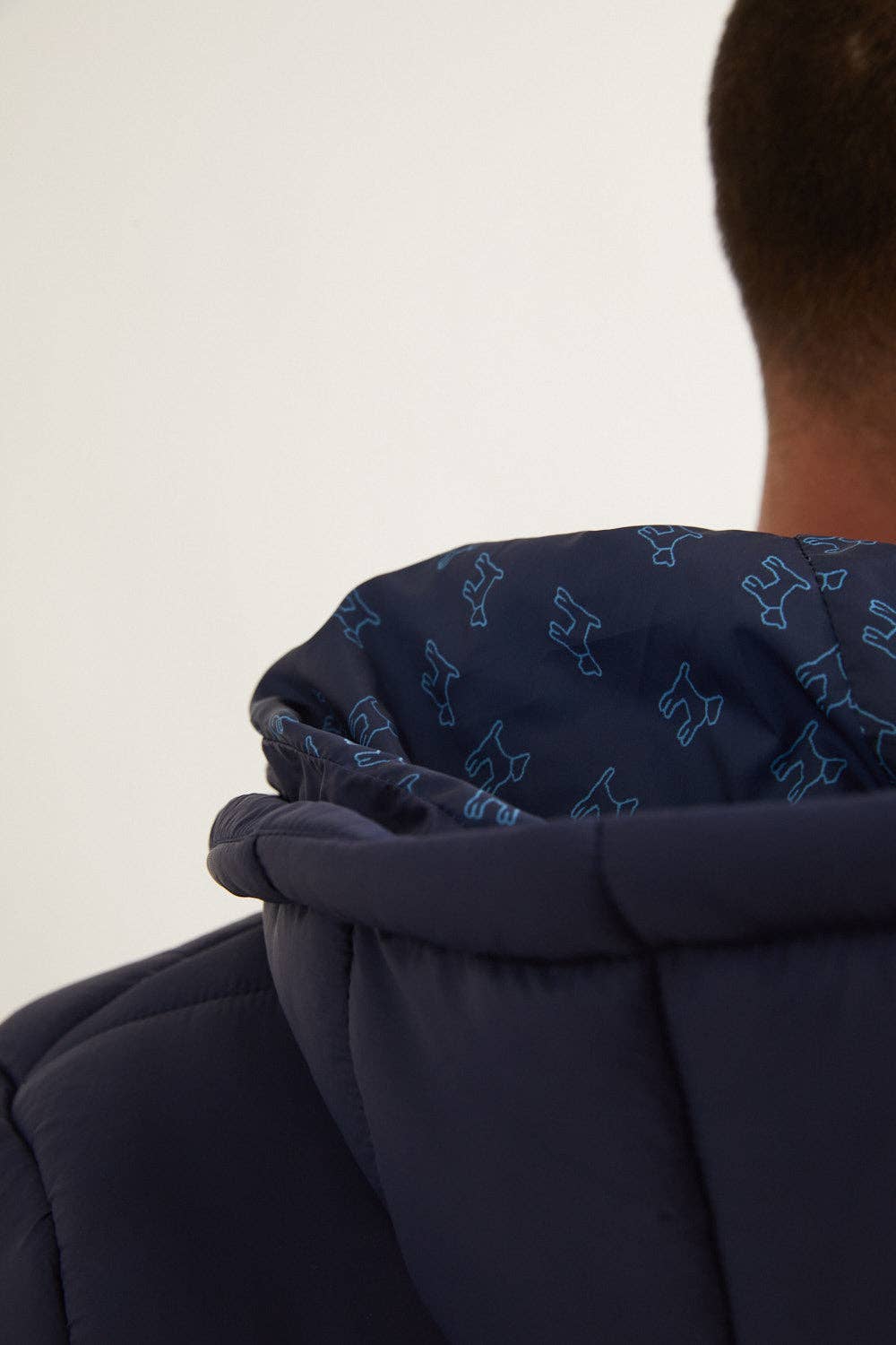 williot - Vendita all'ingrosso Piumino - Uomo - Cappotto imbottito blu navy con cappuccio staccabile7