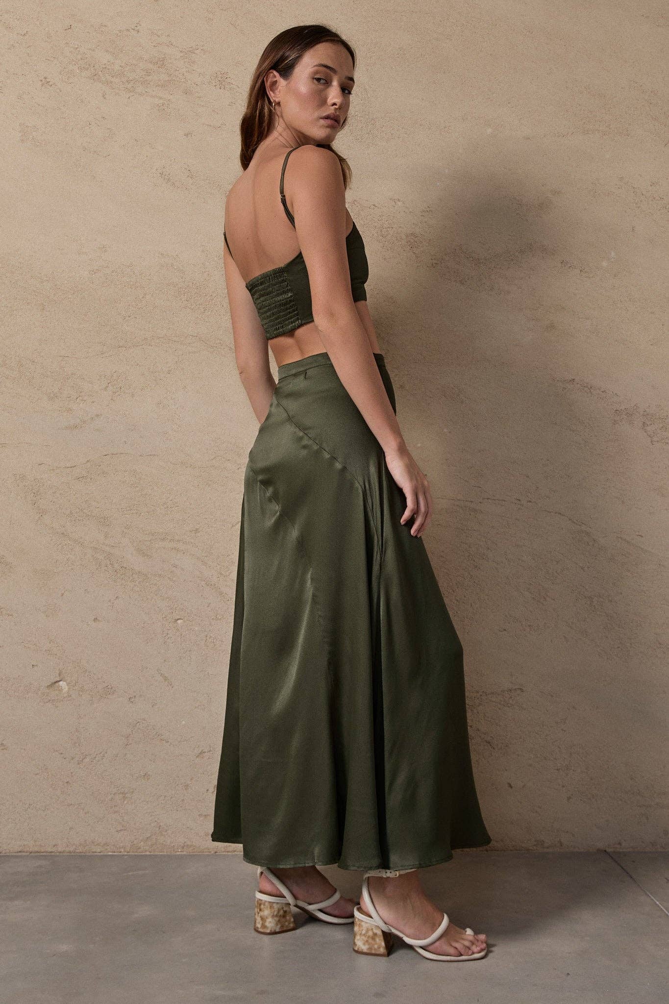 BEFORE ANYONE ELSE - Wholesale Skirt - Women's - IRIANNA SKIRT - RIFFLE GREEN3