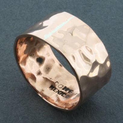 Anillo de banda de cobre martillado de 10 mm de ancho para venta al por mayor de Makers & Providers