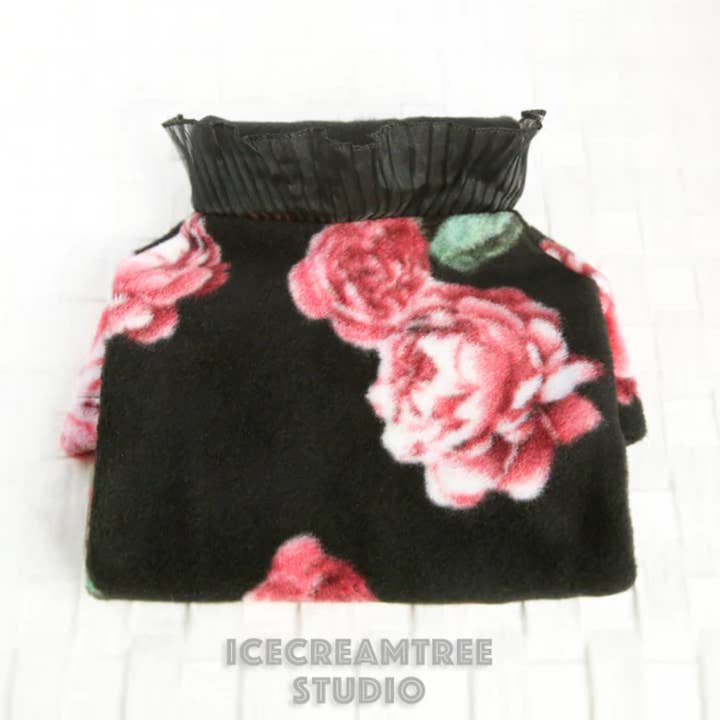 Bedstemor Floral Fleece Top - Hyggelig Fleece for engroshandel hos Icecreamtree Studio