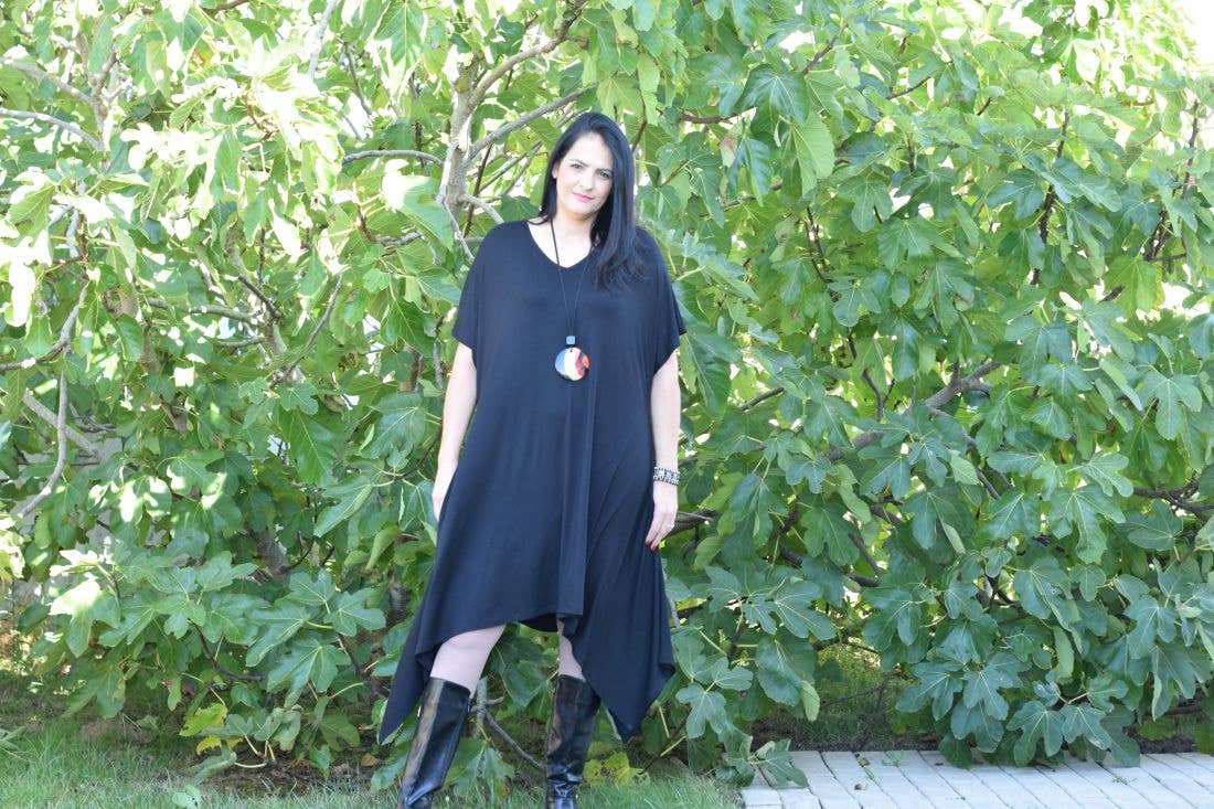 Torster & Ribeiro, Lda - CurvyShion – Großhandel Kleid – Damen – Großes Größen Kleid DORA – Größe L bis 5XL, asymmetrisches Design5