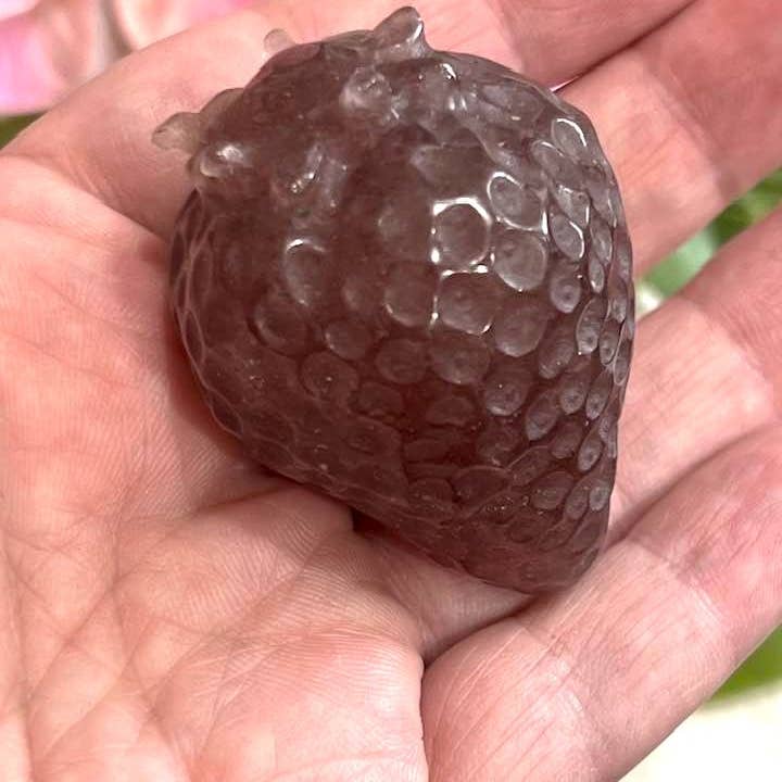 Aura Song Gifts - Wholesale Spiritual Stone/Crystal - Strawberry Quartz Carved Strawberry1