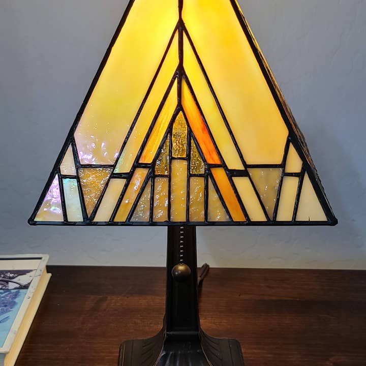 HomeRoots - Wholesale Accent/Desk Lamp - 15" Tiffany Yellow and Amber Mission Style Table Lamp