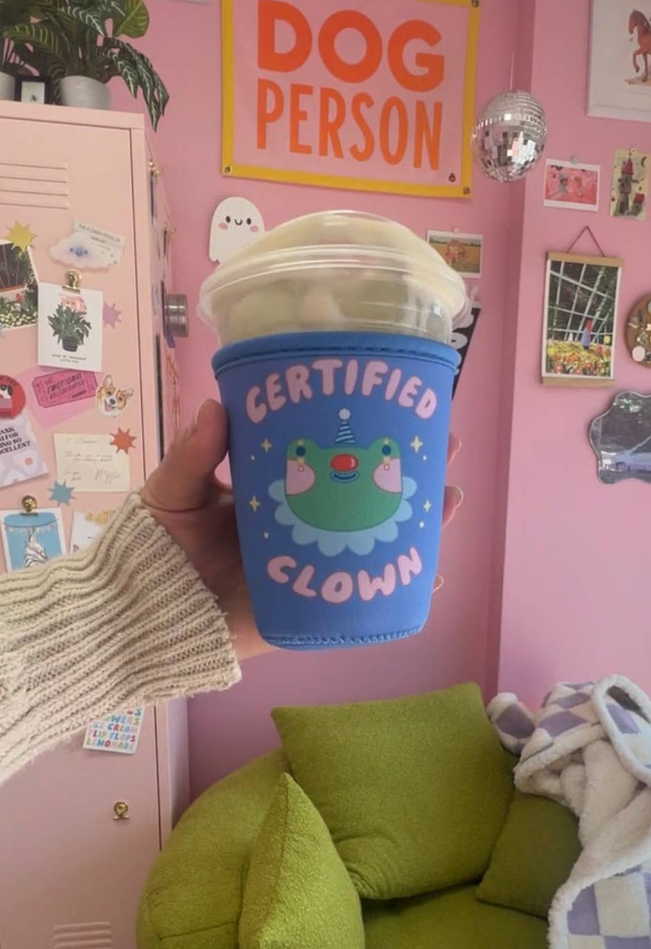 Jollie Ollie Designs - Vendita all'ingrosso Rivestimenti per bottiglie e lattine - Custodia da caffè certificata Clown1