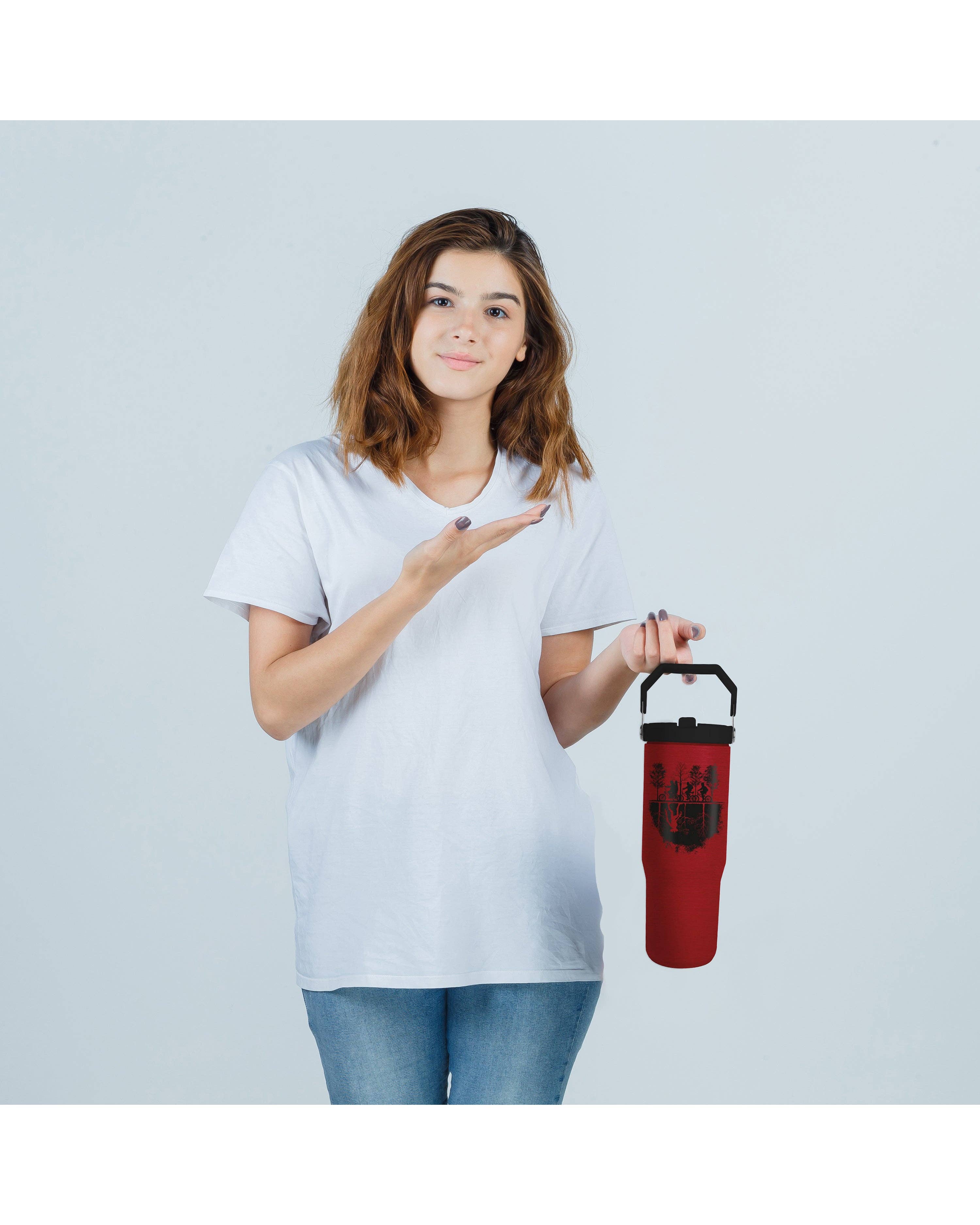 Close Up GmbH – Engroshandel Thermokop – Stranger Things 30oz Tumbler Greb & Flip-sugerør 0,85l4