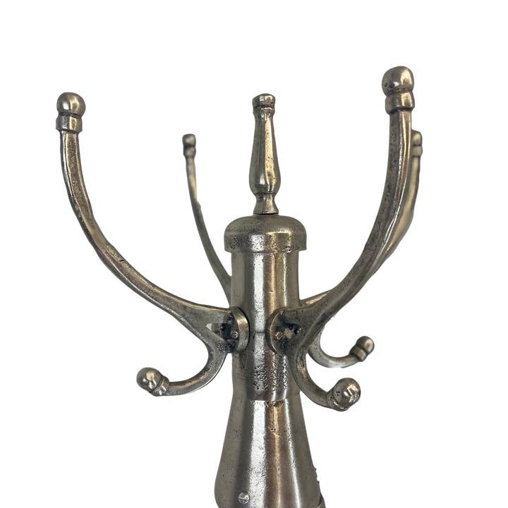 DDecorStore – wholesale Klädhängare – Stor tung nickel Coat Stand på stativ trä Åra bas