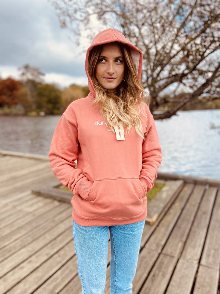 Hoodie Mao Terracotta pour la vente par MAOBA