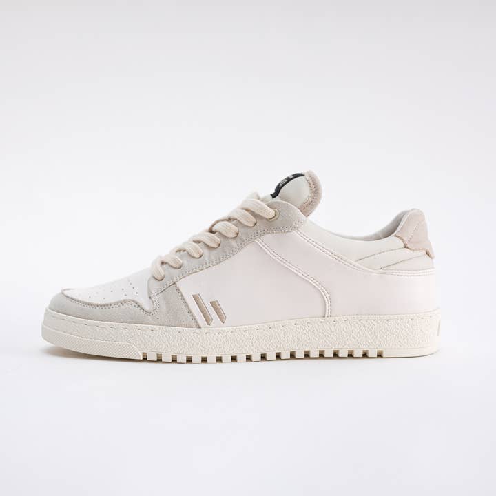 WAGWAN - Wholesale Lifestyle Sneakers - Unisex - Plain Jane6