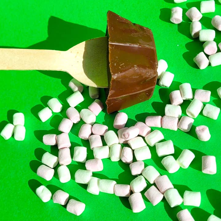 Joypots Ltd – wholesale Hot cocoa spoon – Hot Chocolate Spoon with Marshmallows - Salted Caramel2