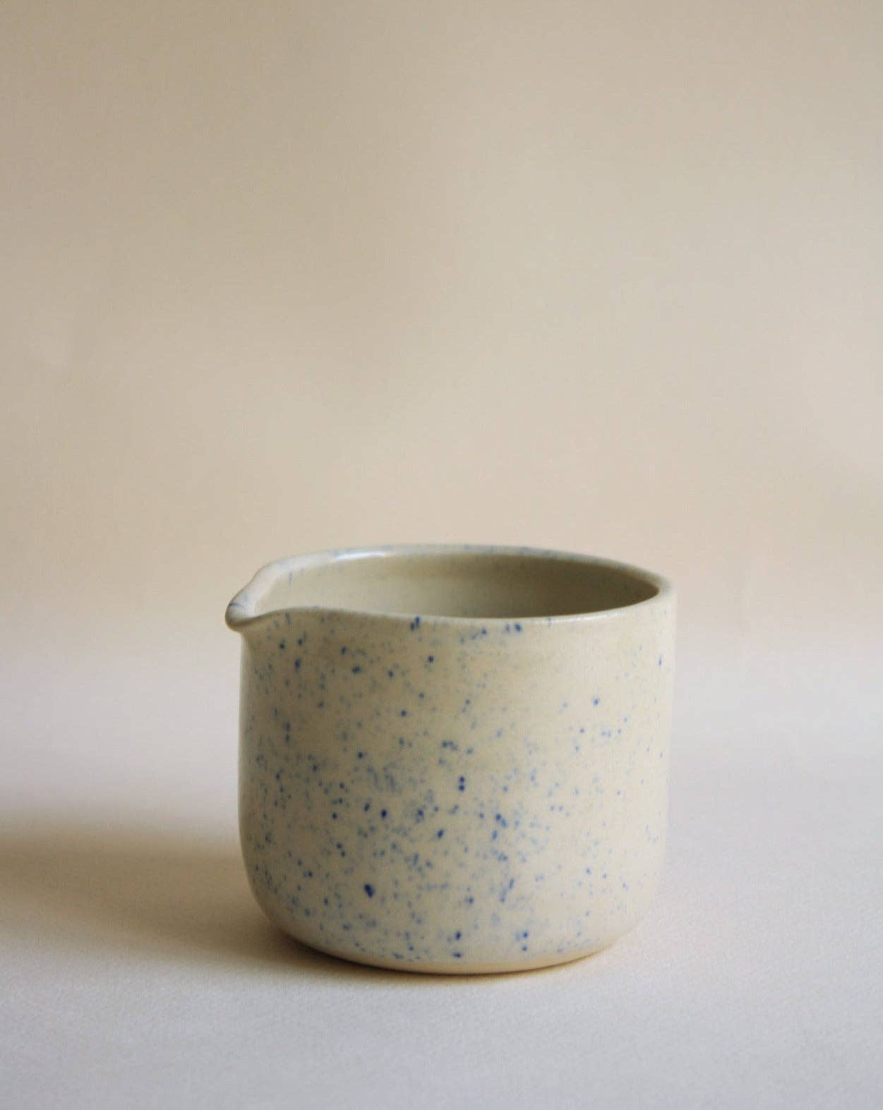 andrea frieling ceramics - Vendita all'ingrosso Brocche - Caraffa per latte con smalto doce