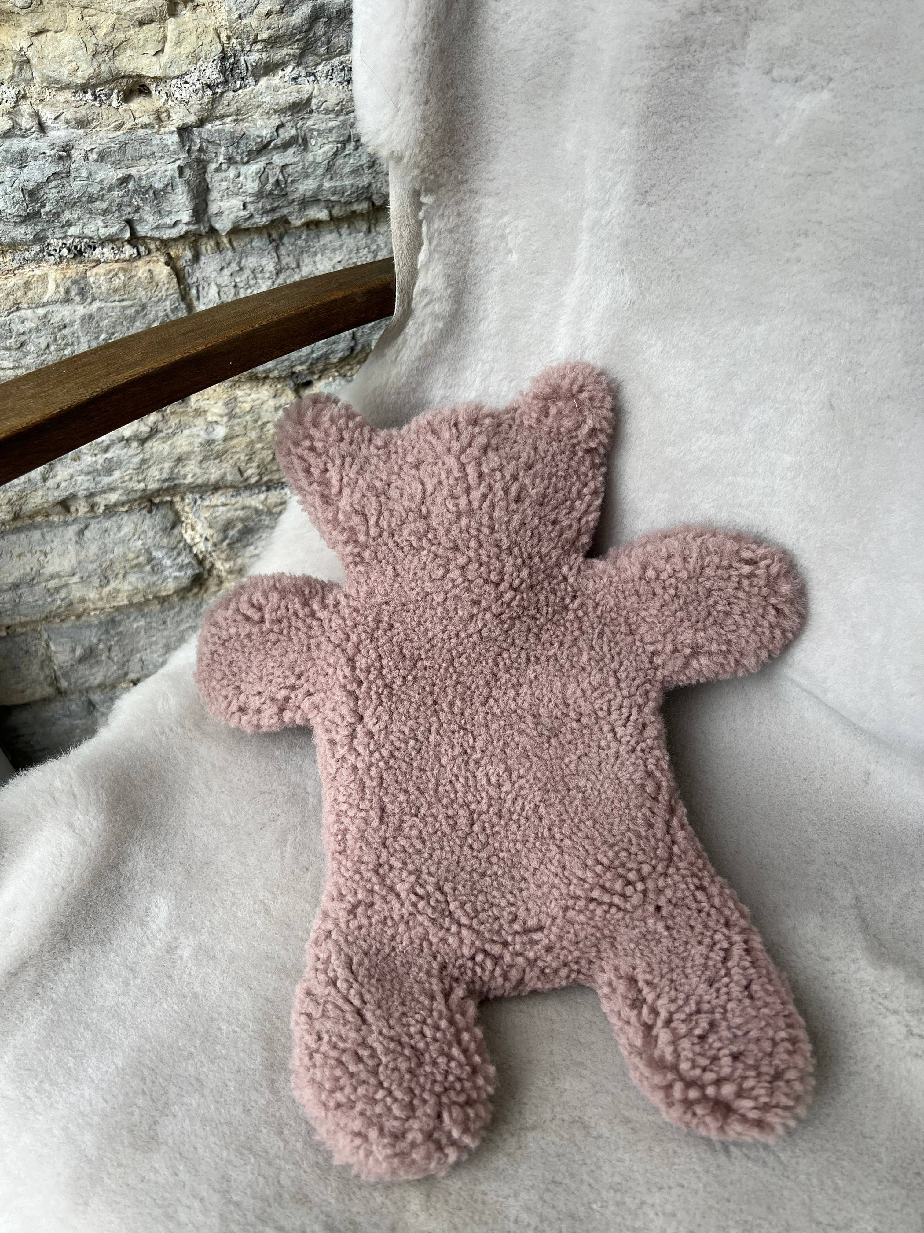 Owen Barry Ltd - Venta al por mayor Compresas de frío/calor - Botella de agua caliente con funda de piel de oveja | Flat Eric de Owen Barry2