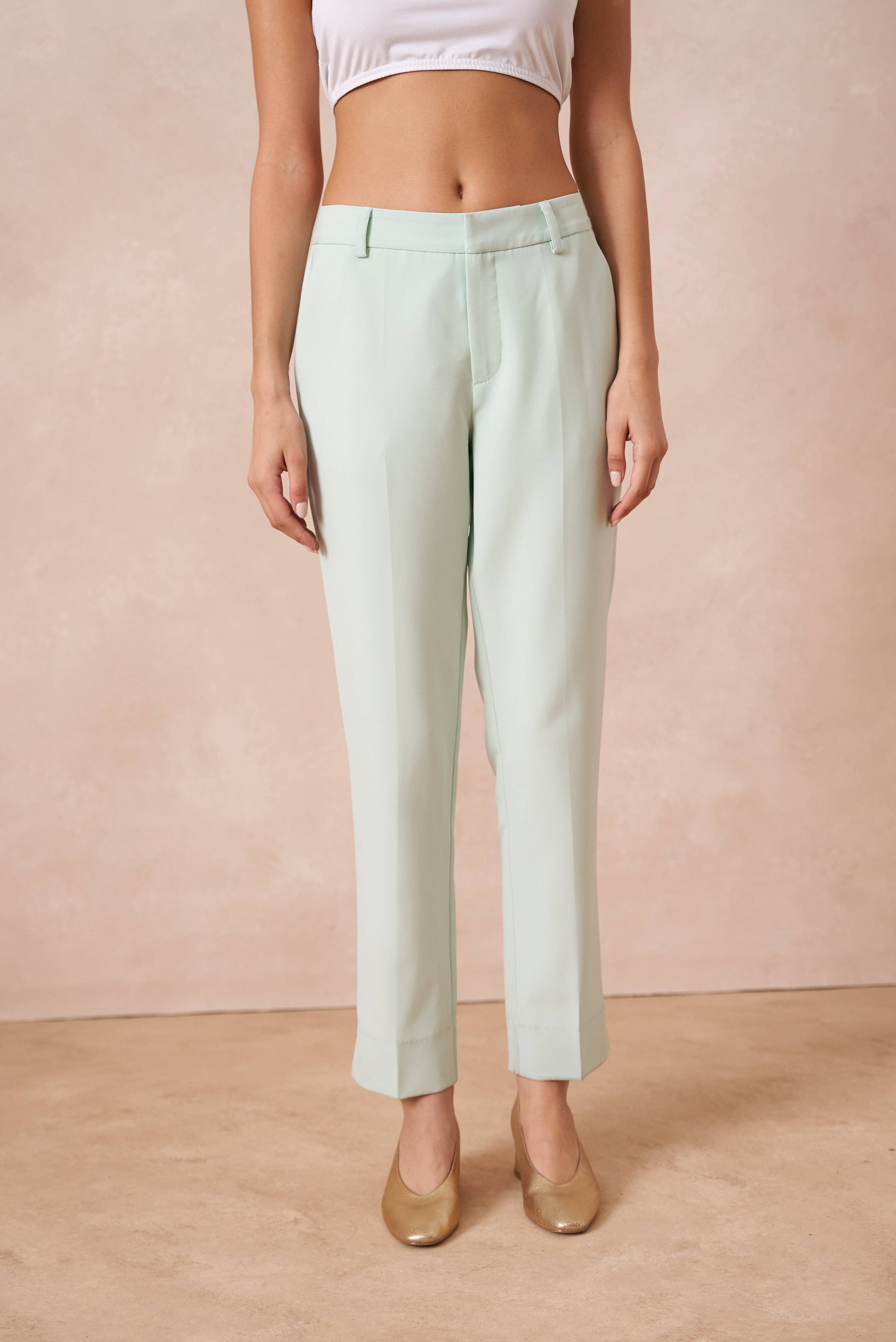 Attentif Paris – wholesale Pants – Women's – [Timeless] High-waisted cigarette pants81