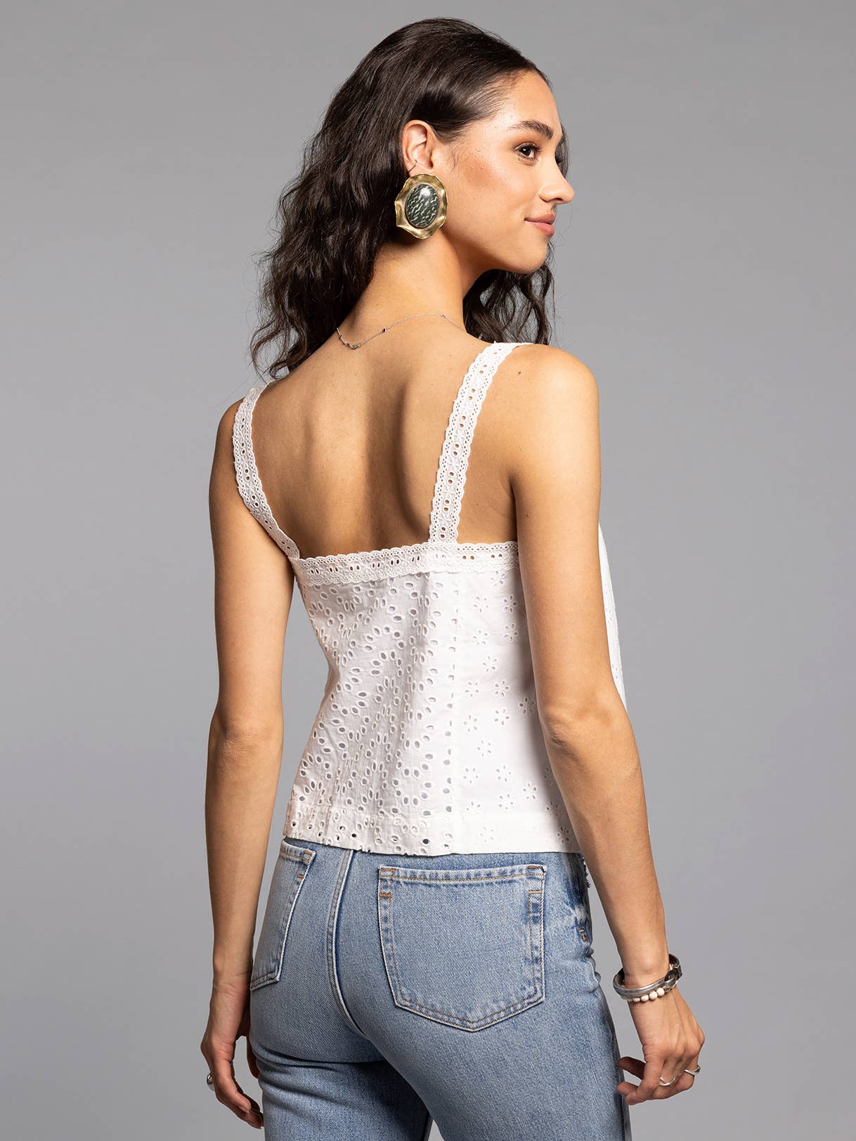 BLANC Square Neck Eyelet Tank - ALANI TANK for wholesale on Faire2