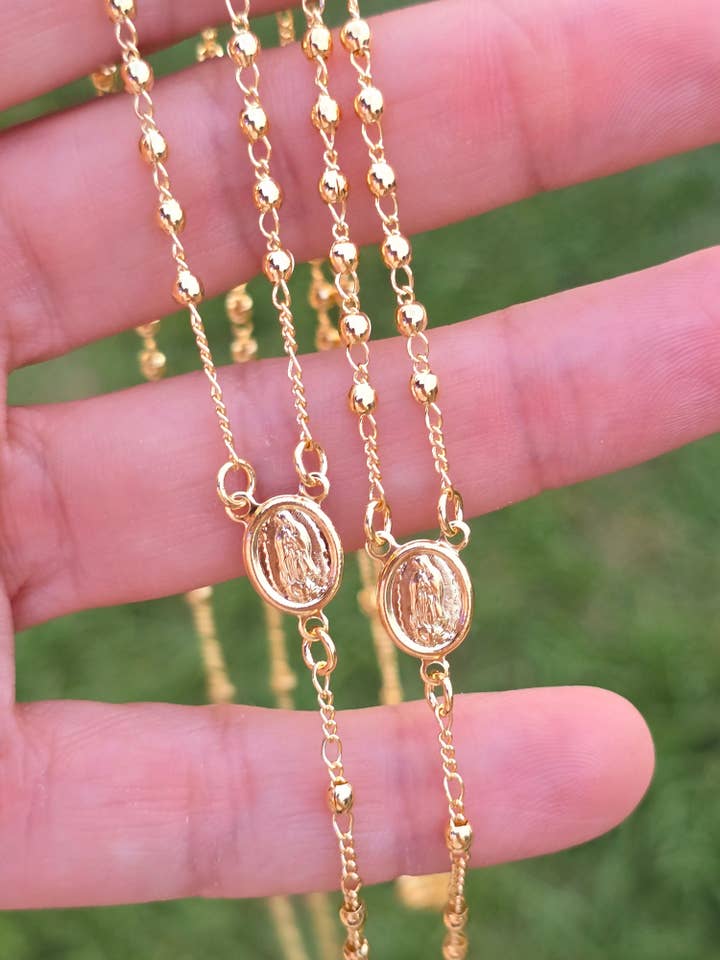 Collar Rosario chapado en oro Collar elegante de oro rosario Oro laminado de 14K para venta al por mayor de Fui fui jewelry llc
