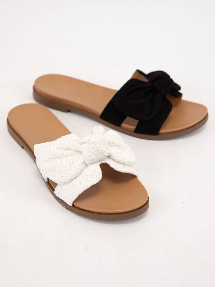 CCOCCI - Wholesale Sandals - Women's - WRITER BOW ON THE CUT-OUT UPPER SLIP-ON SANDALS