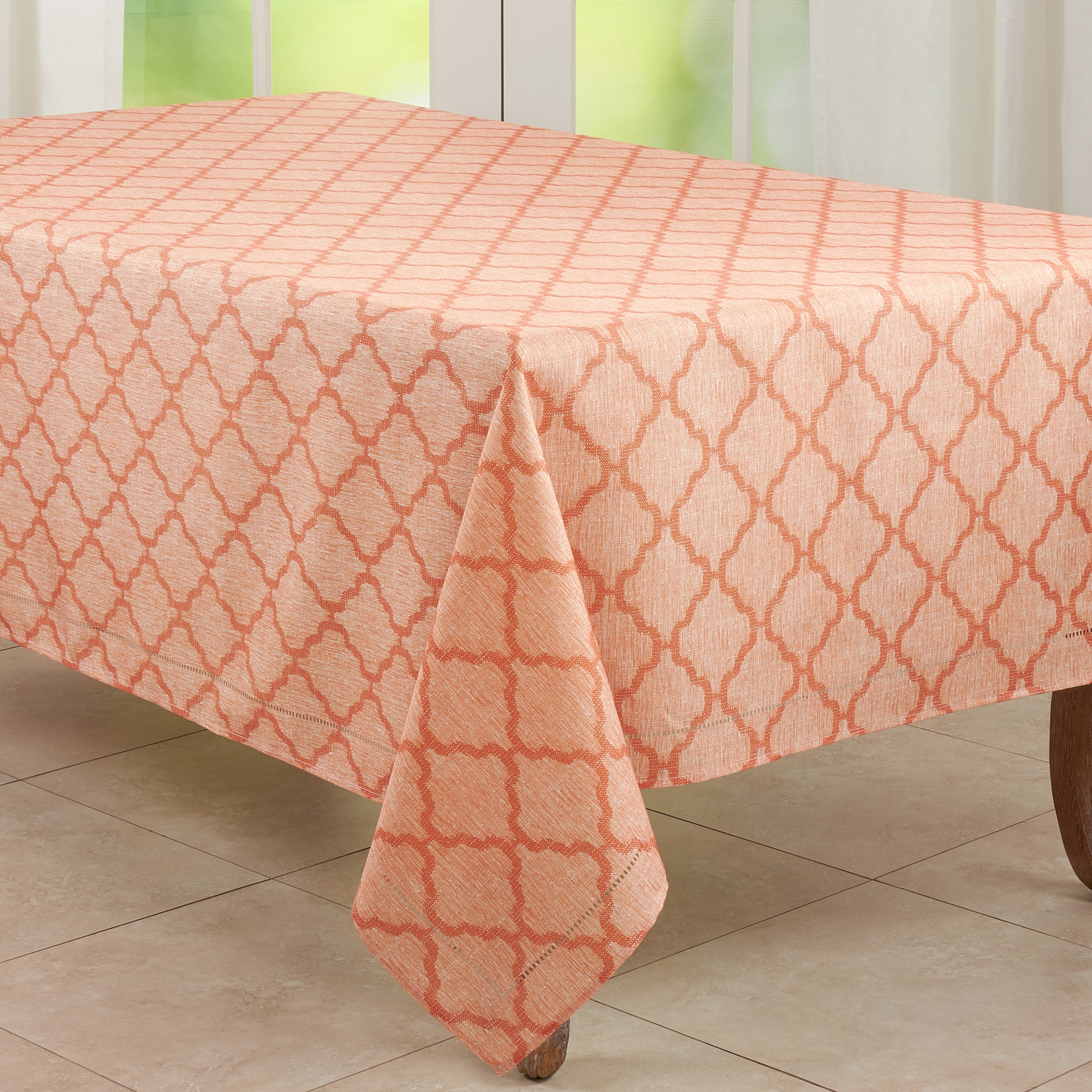 Saro Lifestyle - Wholesale Tablecloth - Moroccan Laser-Cut Hemstitch Tablecloth2