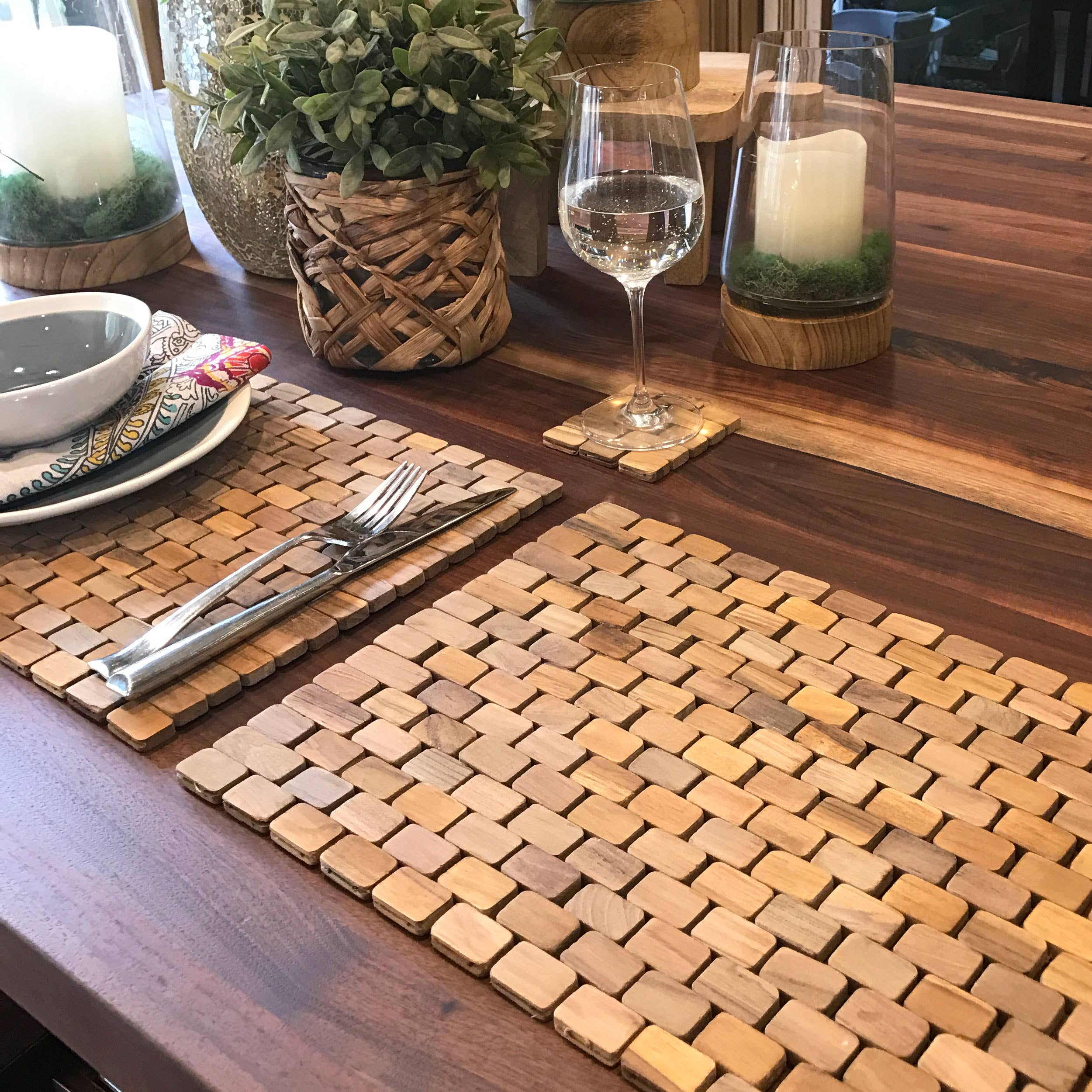 Hip-o Modern Living - Wholesale Placemat - Natural Teak Placemat Set of Two (17.5 x 12")1