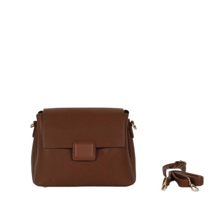 SCHULTERTASCHE MIT KLAPPE, NEUE WINTERKOLLEKTION für den Großhandel von MIA LAROUGE