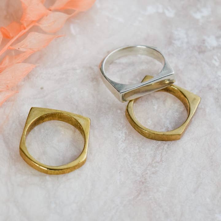 Anillo de esquina grueso. para venta al por mayor de Dante Perozzi Jewelry