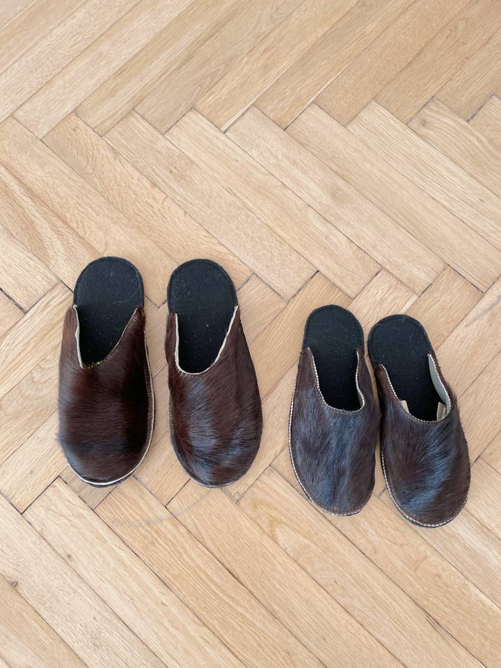 Mellow - Wholesale Slippers - Women's - Adult Natural Goat skin Slippers